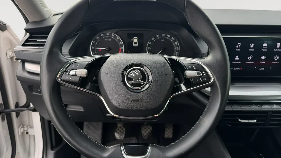 SKODA Octavia -
