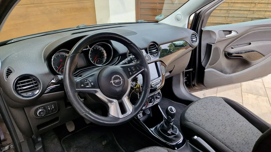 OPEL Adam -