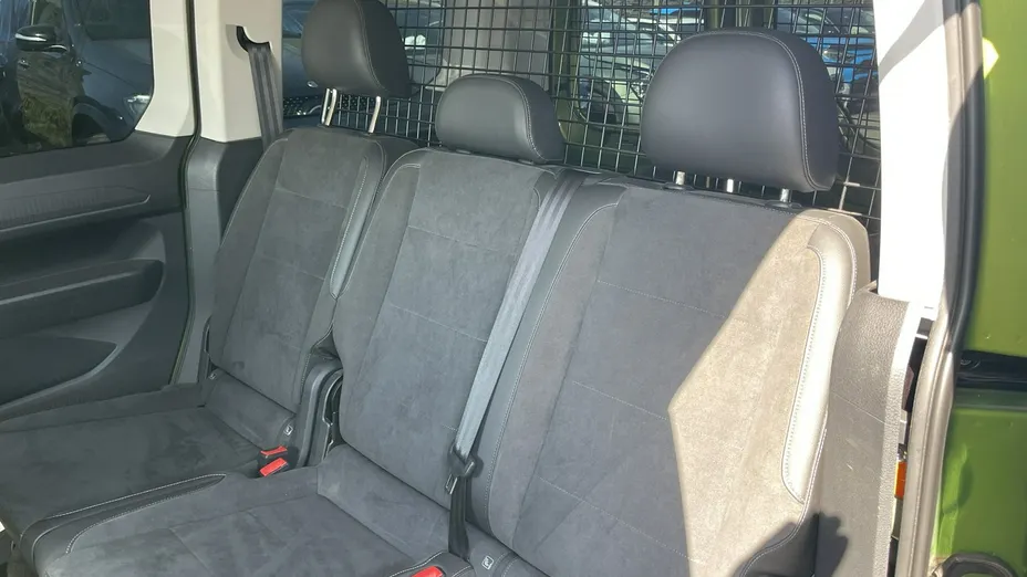 VOLKSWAGEN Caddy -