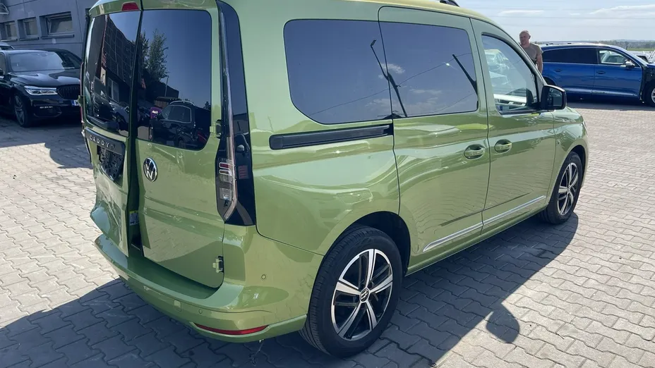 VOLKSWAGEN Caddy -