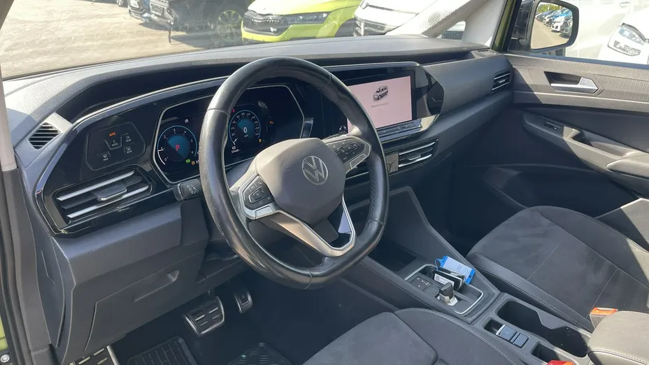 VOLKSWAGEN Caddy -