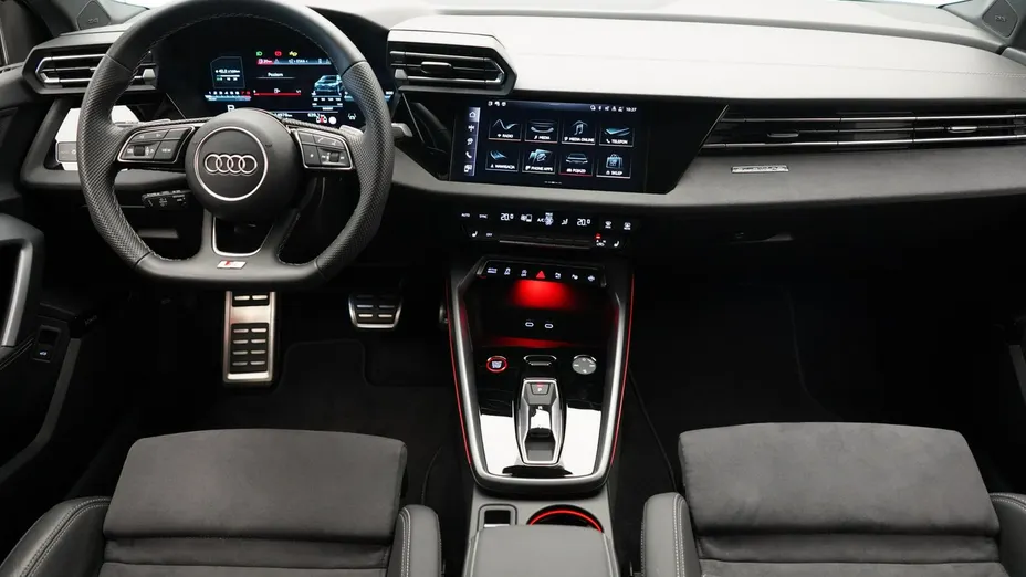 AUDI S3 Sportback -