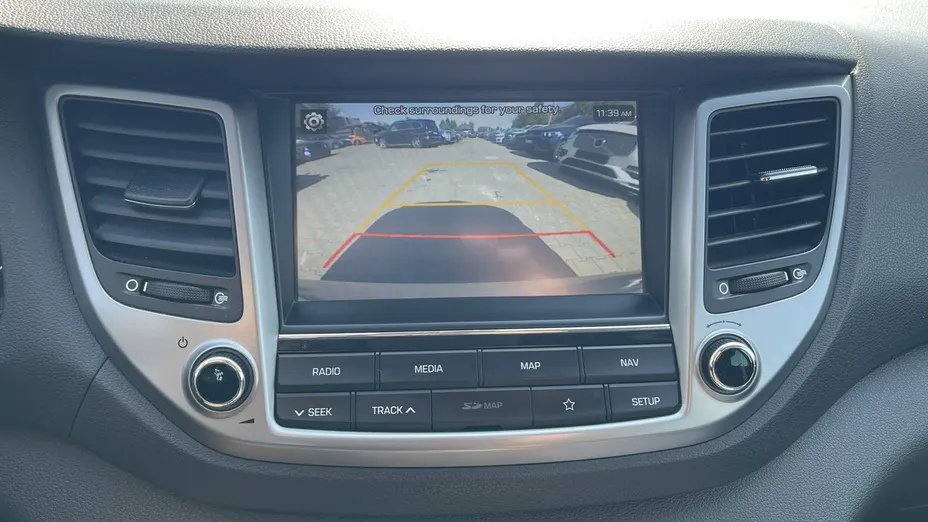 HYUNDAI Tucson -