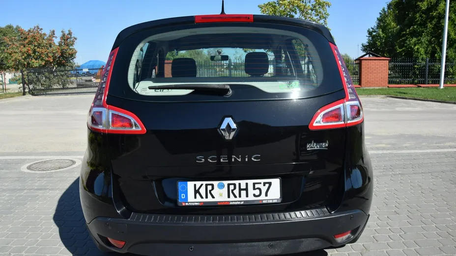 RENAULT Scenic -