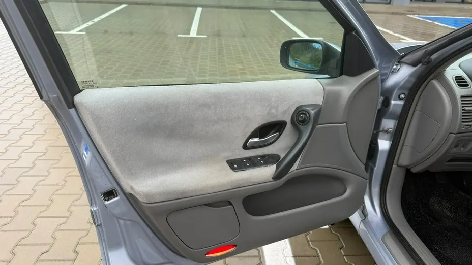 RENAULT Laguna -