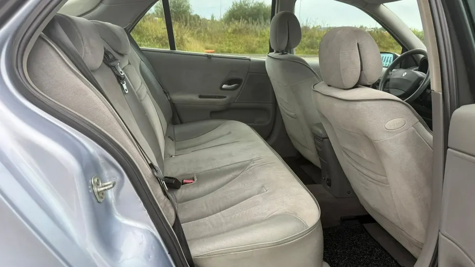 RENAULT Laguna -