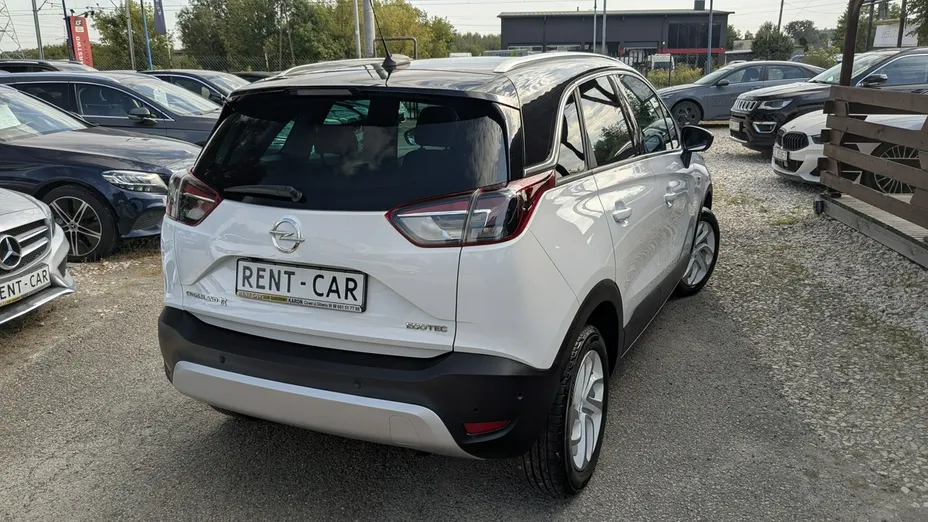 OPEL Crossland X -