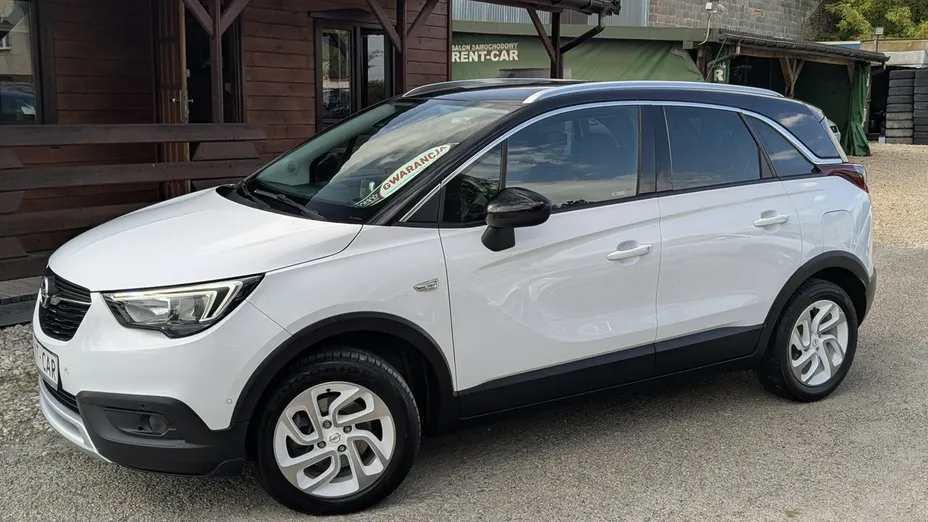 OPEL Crossland X -