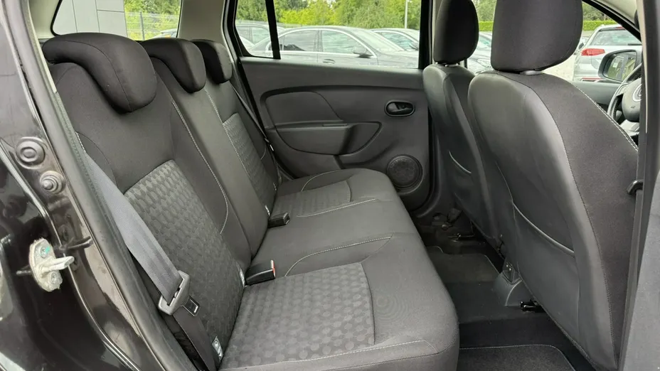 DACIA Logan -