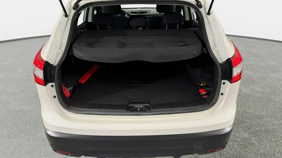 NISSAN Qashqai -