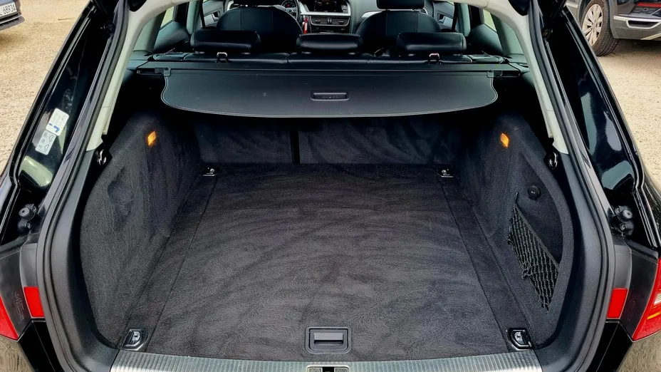 AUDI A4 Avant -