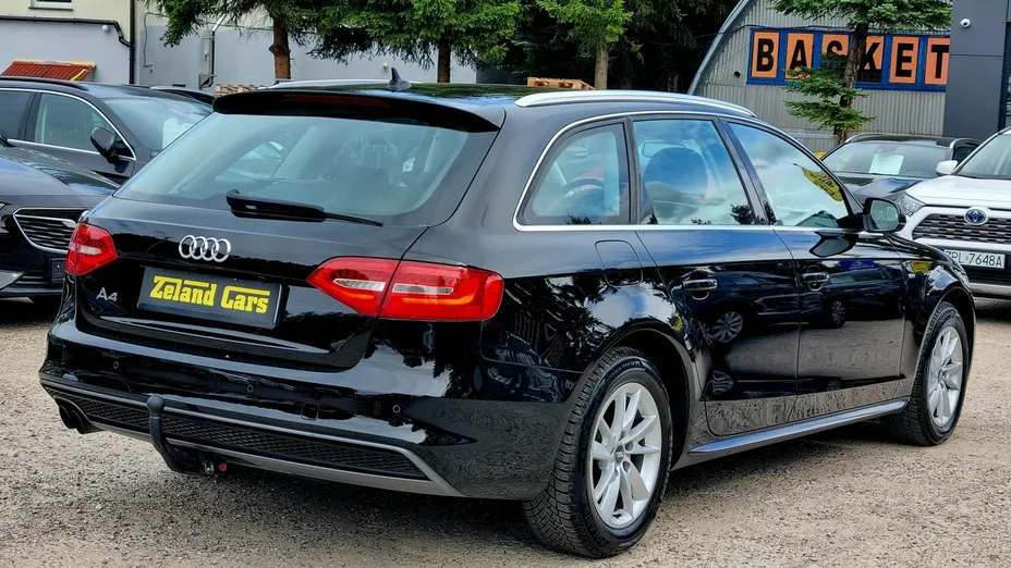 AUDI A4 Avant -