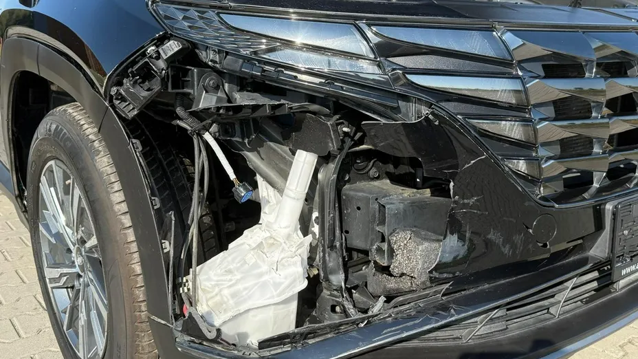 HYUNDAI Tucson -