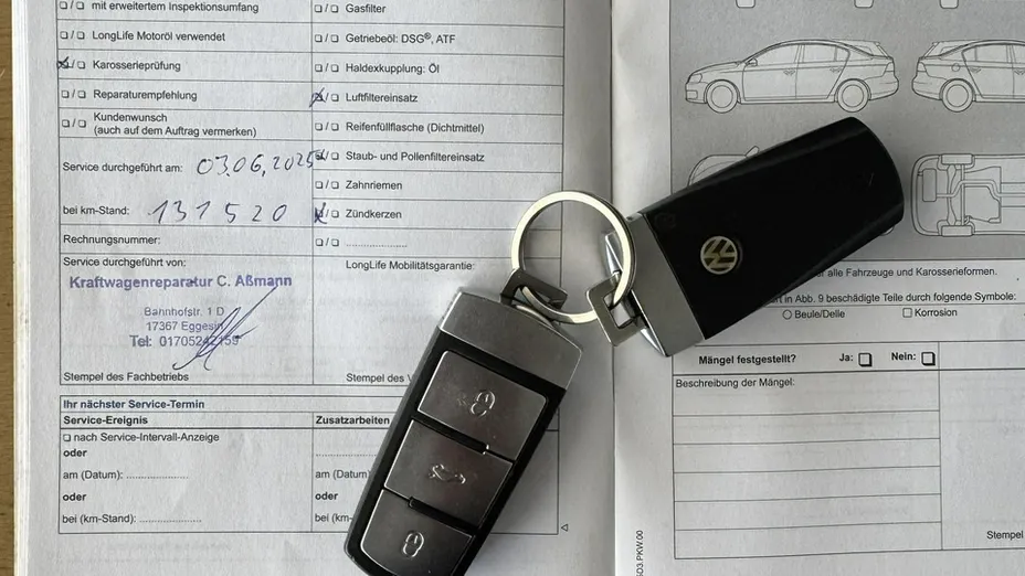 VOLKSWAGEN Passat -