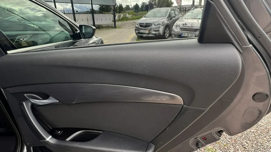 HYUNDAI i40 -