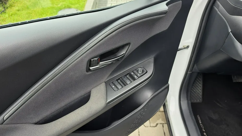 TOYOTA C-HR -