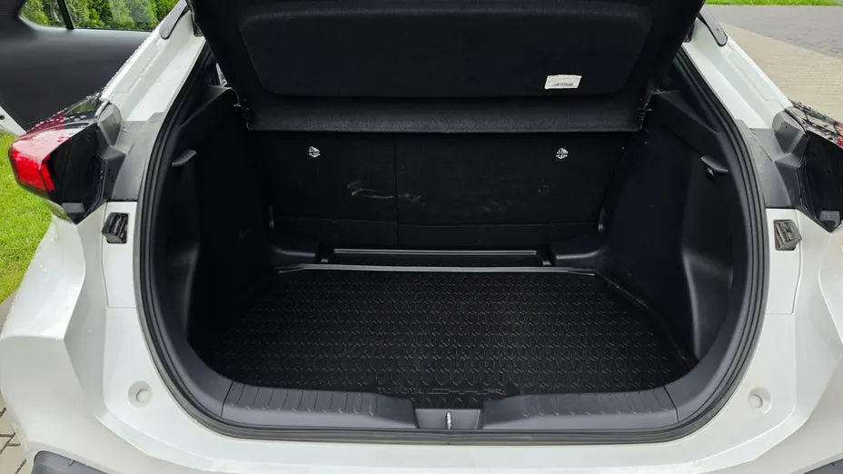 TOYOTA C-HR -