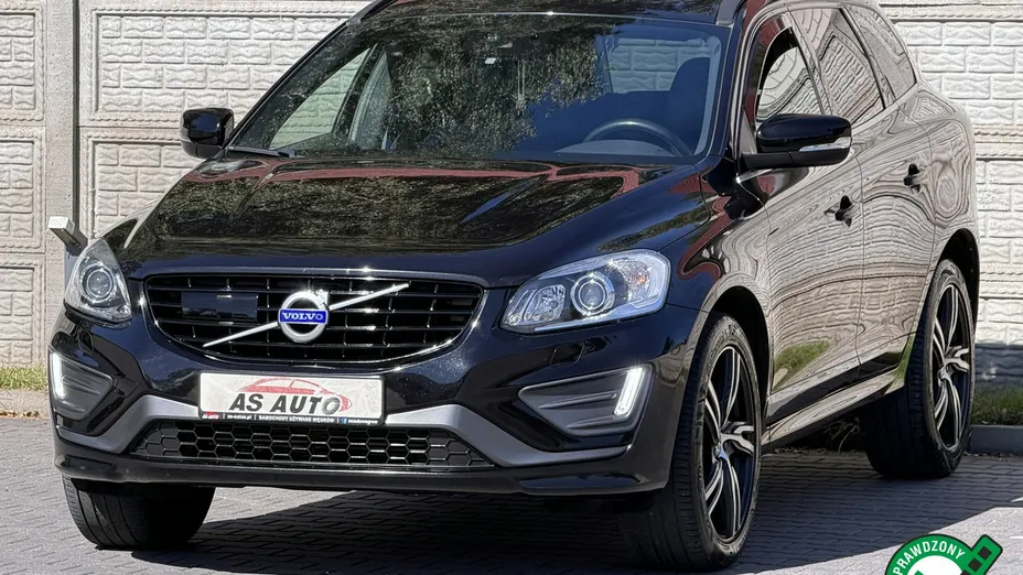 VOLVO XC60 -