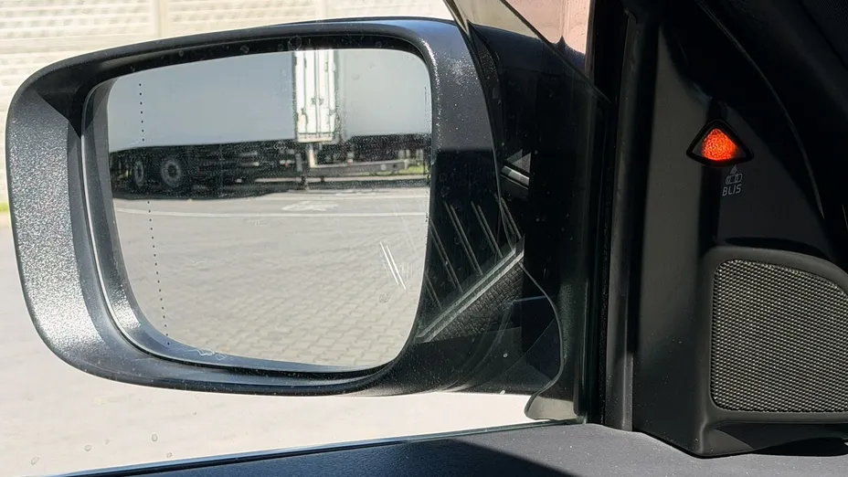 VOLVO XC60 -