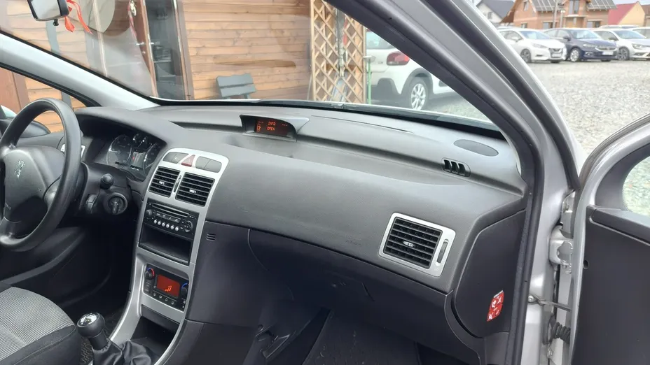 PEUGEOT 307 -