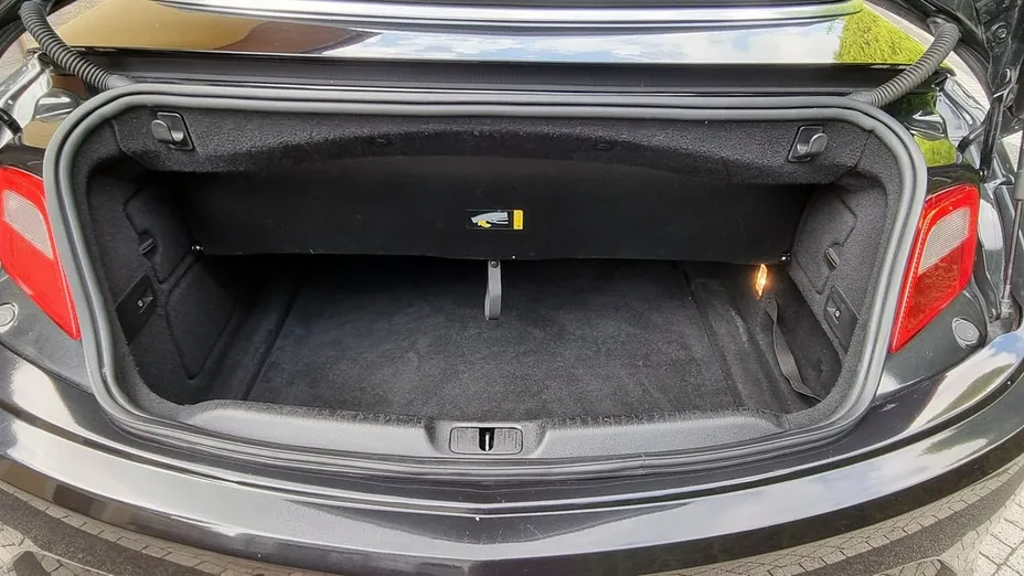 OPEL Cascada -