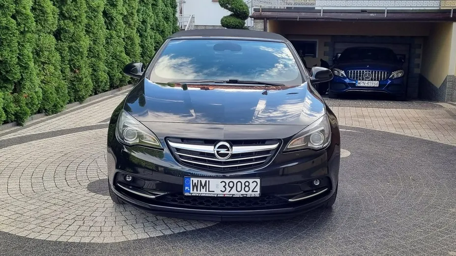 OPEL Cascada -