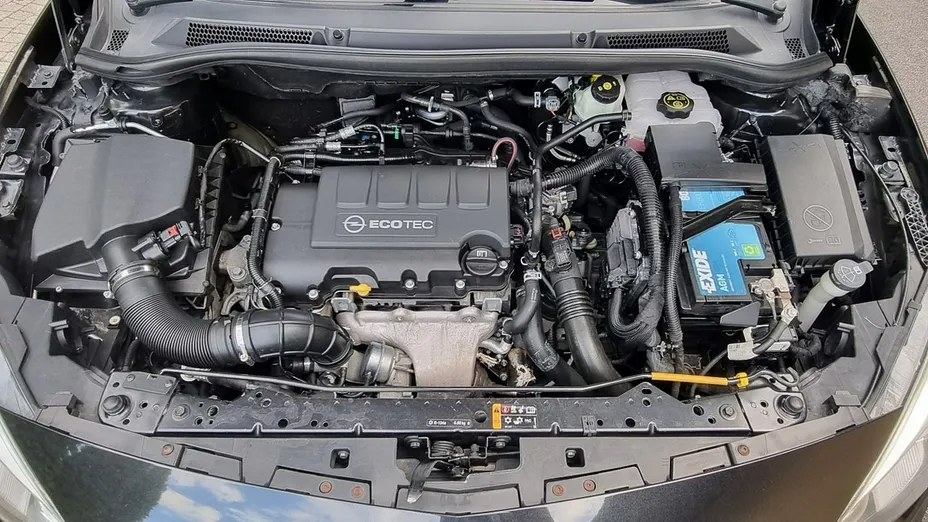 OPEL Cascada -