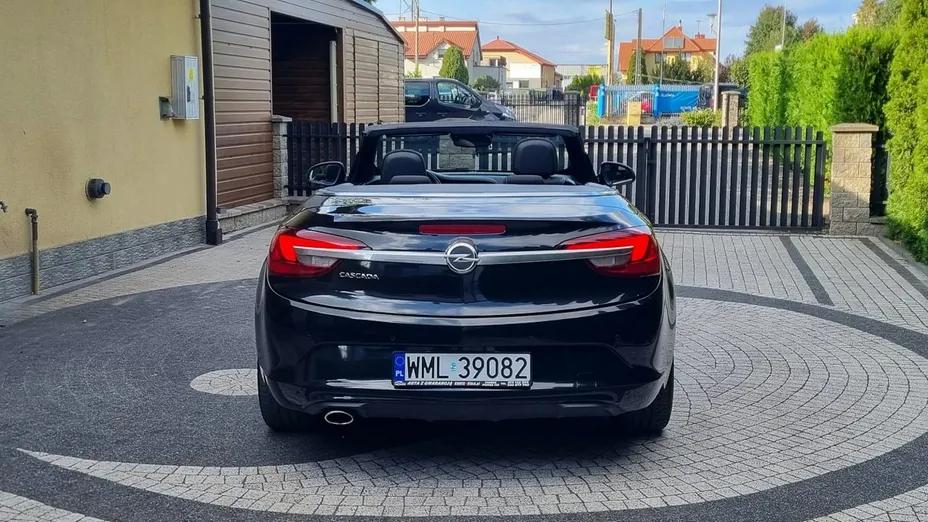 OPEL Cascada -