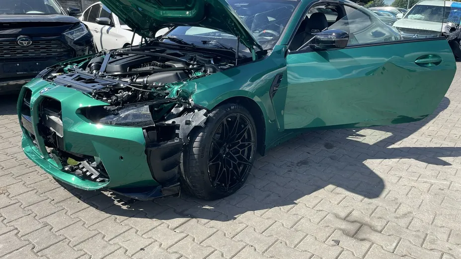 BMW M4 -