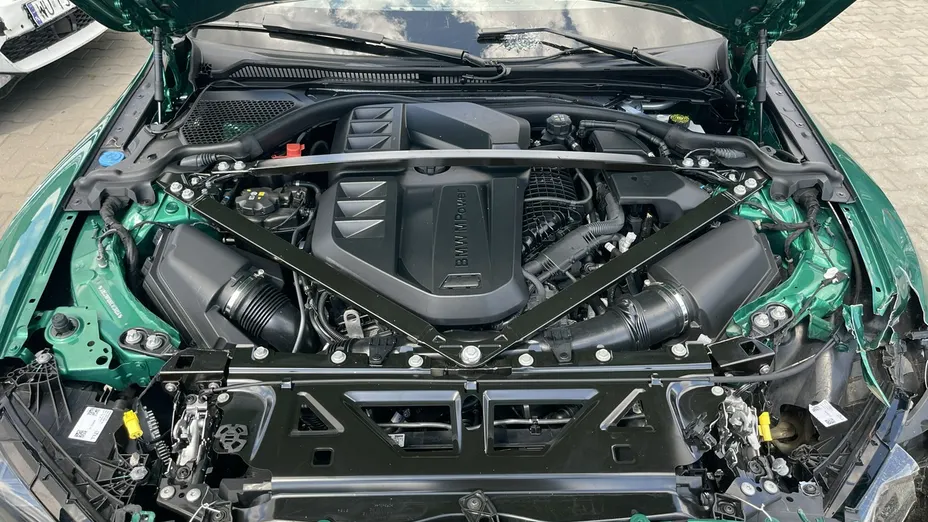 BMW M4 -