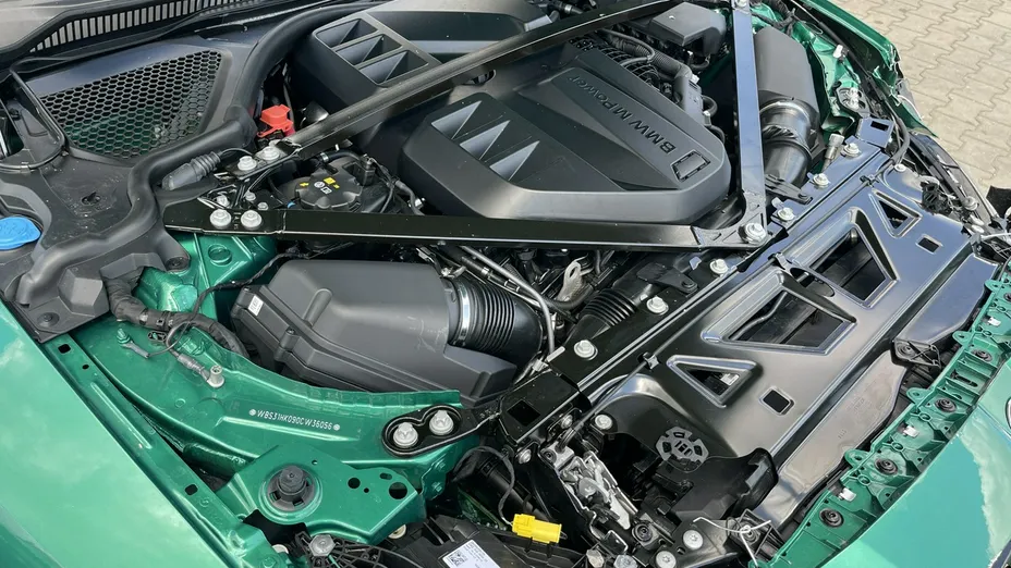 BMW M4 -