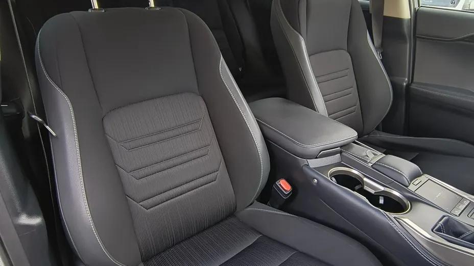 LEXUS NX -