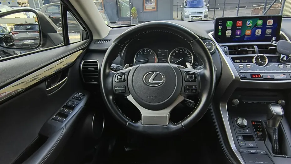 LEXUS NX -
