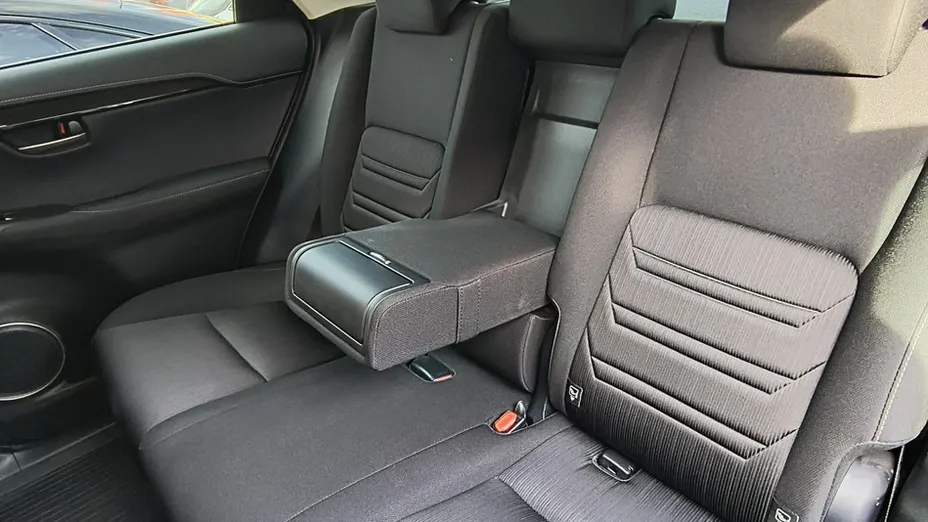 LEXUS NX -