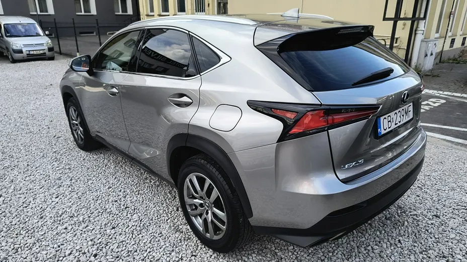LEXUS NX -