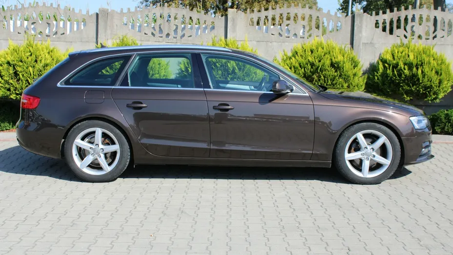 AUDI A4 Avant -
