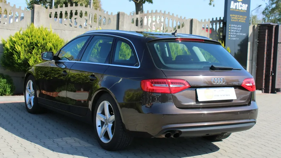 AUDI A4 Avant -