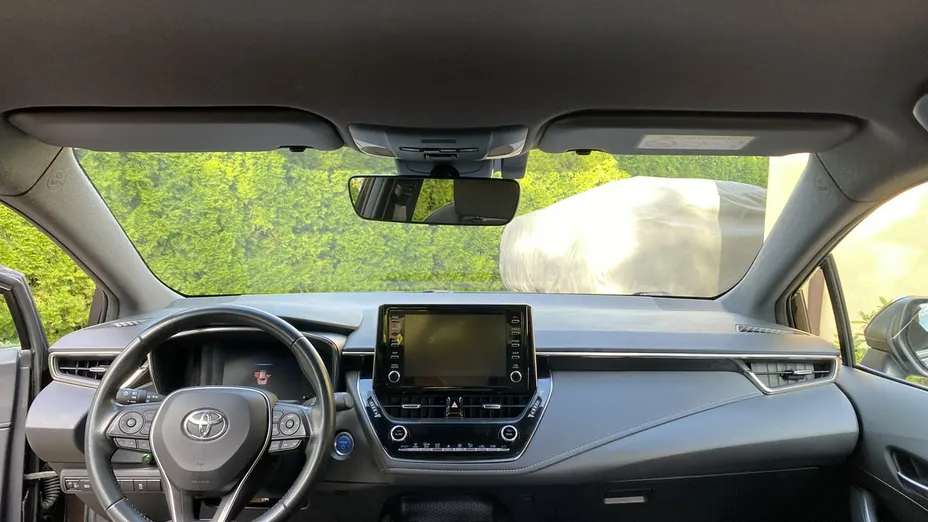 TOYOTA Corolla -