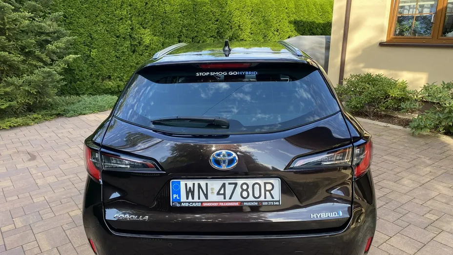 TOYOTA Corolla -