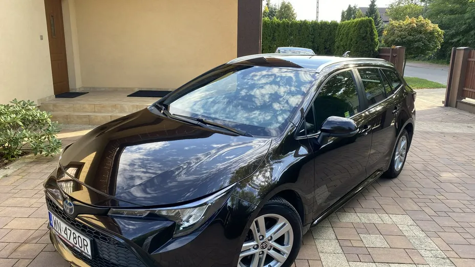 TOYOTA Corolla -