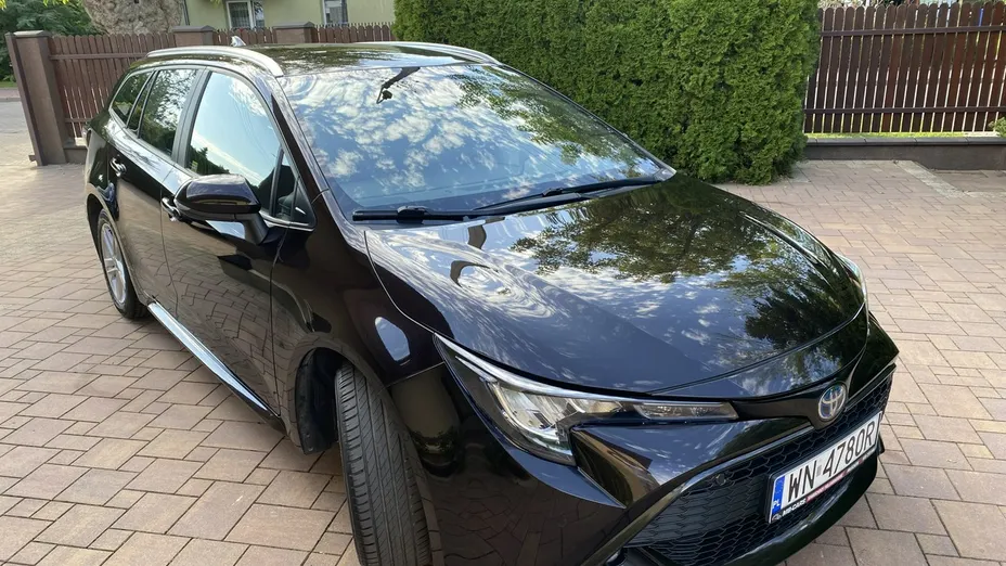 TOYOTA Corolla -