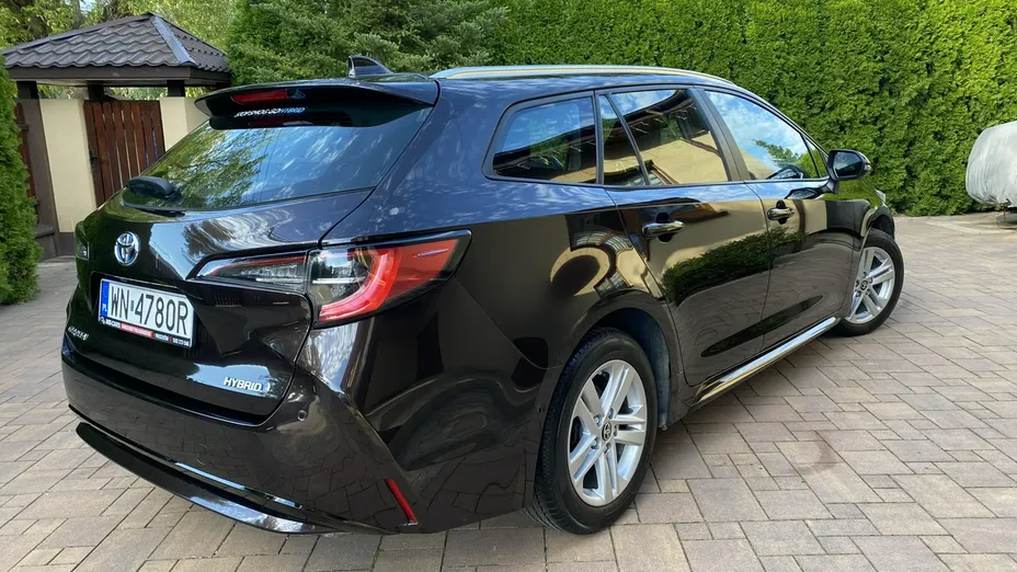 TOYOTA Corolla -