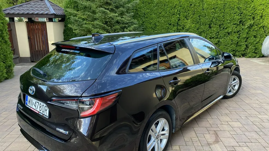 TOYOTA Corolla -