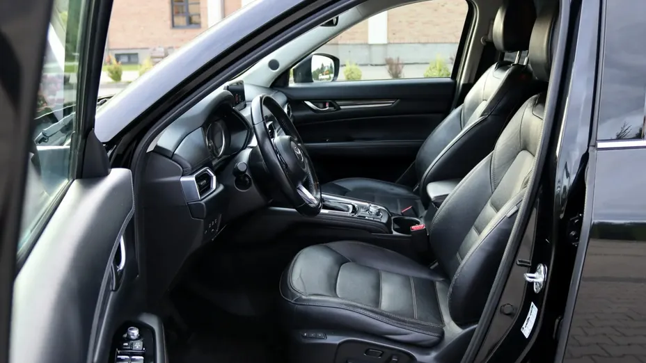 MAZDA CX-5 -