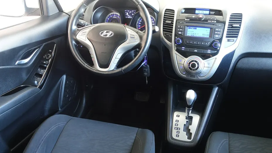 HYUNDAI ix20 -