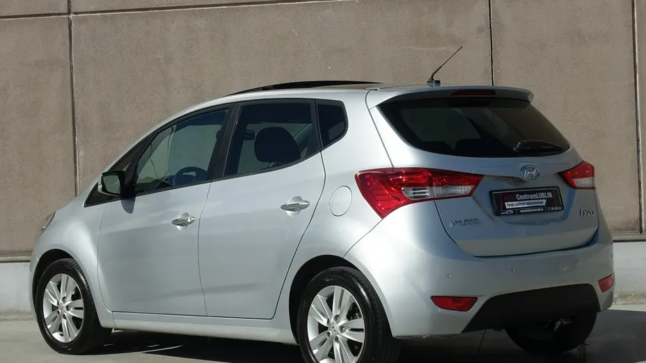 HYUNDAI ix20 -
