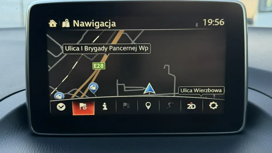 MAZDA 3 -