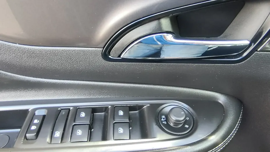 OPEL Mokka -