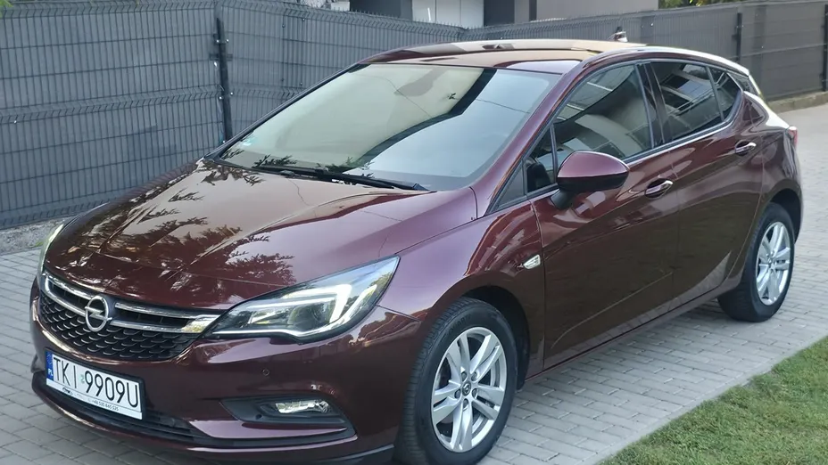 OPEL Astra -