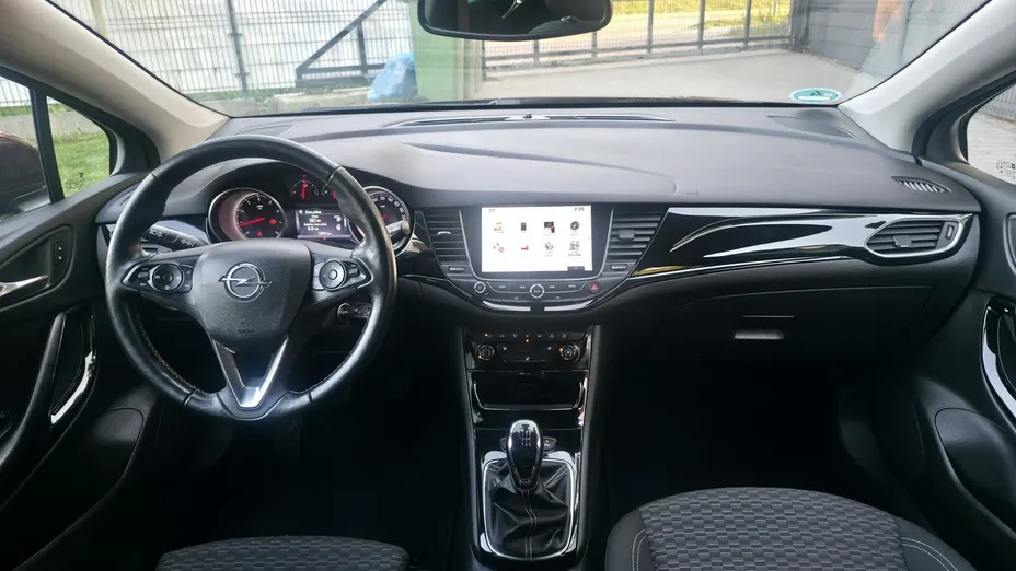 OPEL Astra -